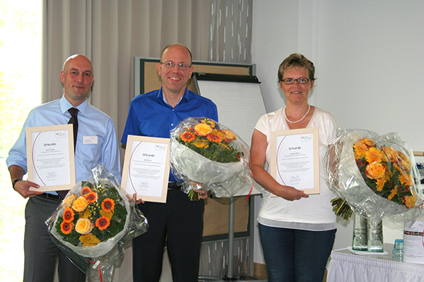 Das verabschiedete Vorstandsteam mit Daniel Ziska (links), Ralf Ehren (Mitte) und Claudia Meier-Junker.